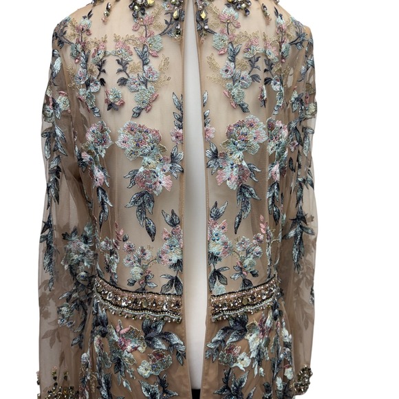 Dress - Picture 4 of 11